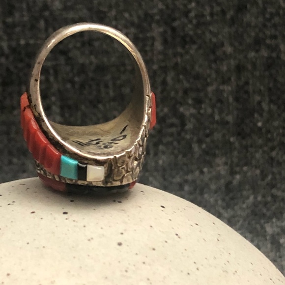 SOLD Vintage unique Navajo Turquoise Ring - Picture 8 of 10